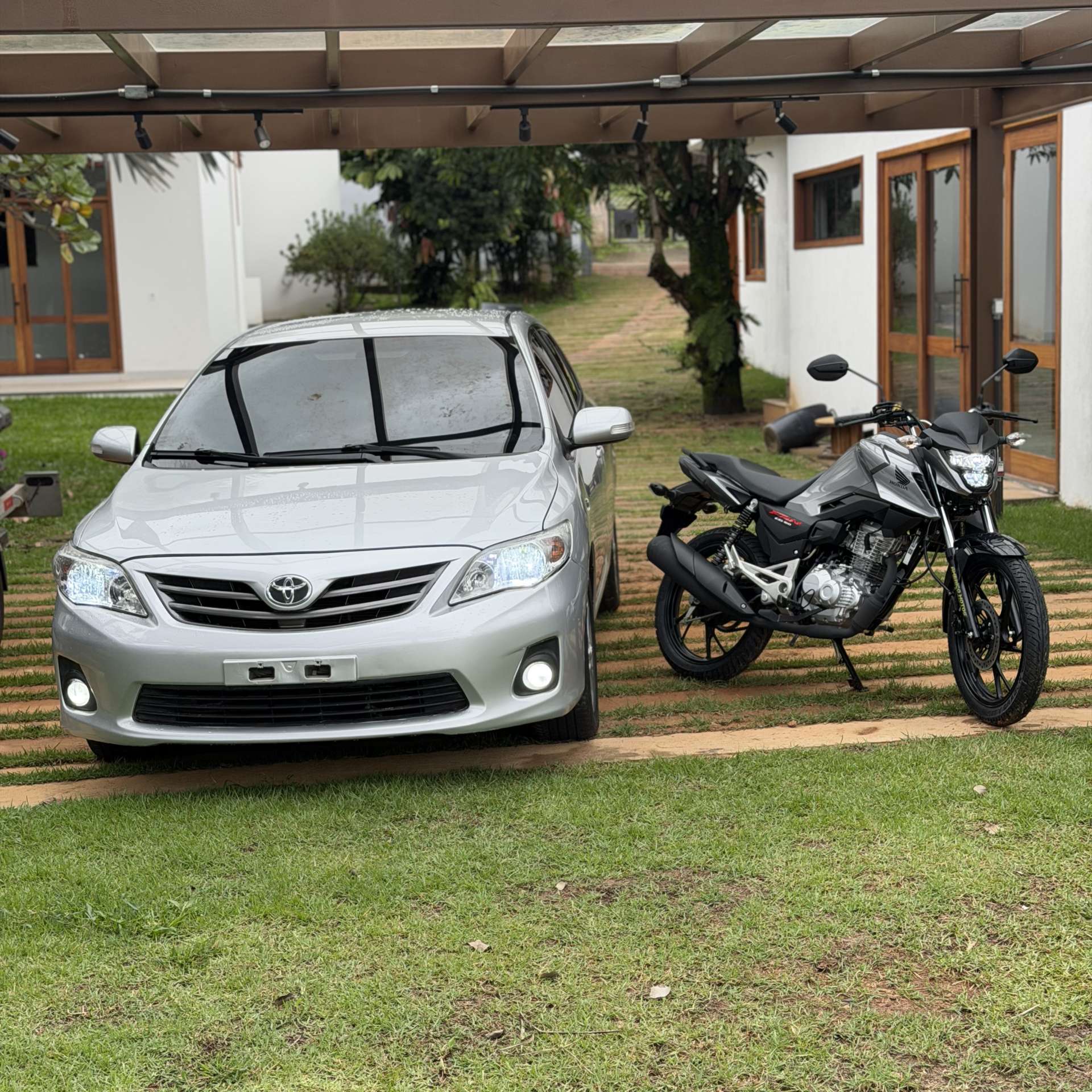 KIT PRATA DO MOYCANA