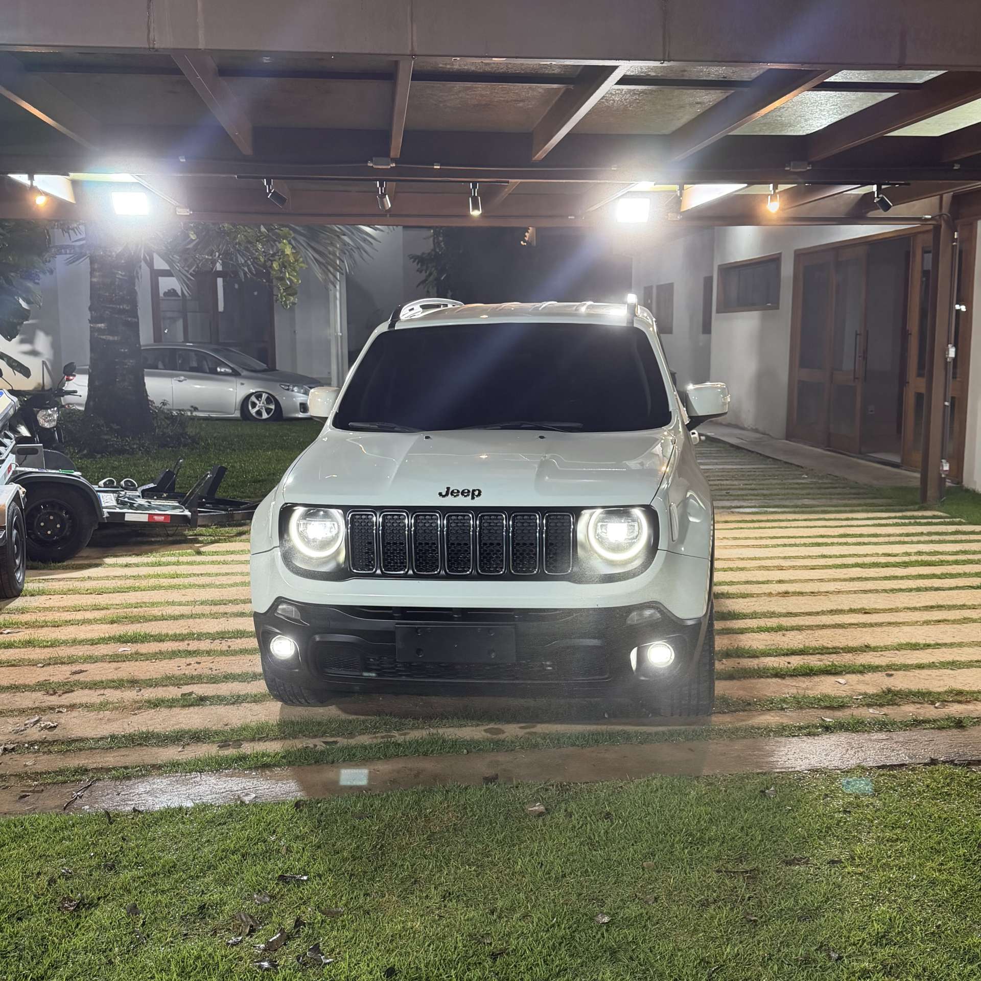 JEEP RENEGADE DO MOYCANA
