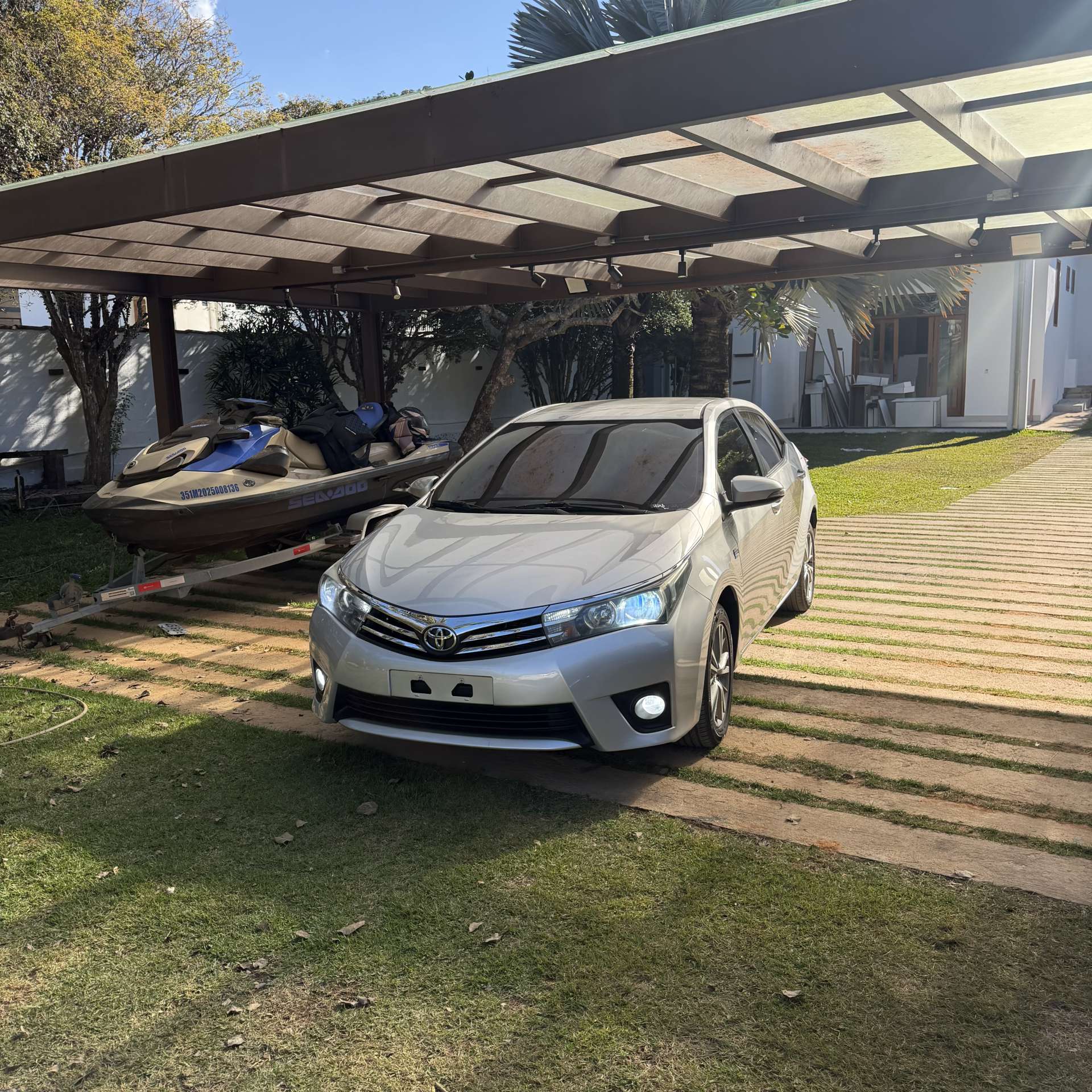 COROLLA DO MOYCANA
